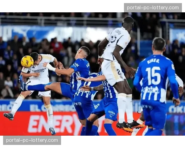 巴萨迎战马竞前瞻：哈维强调主场防守，西蒙尼寻求客场反击效率